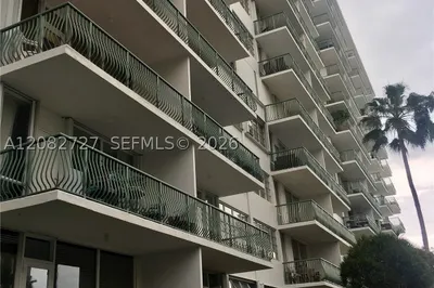 1408 Brickell Bay Dr #912 1