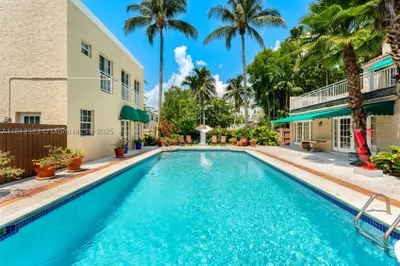 1870 S Bayshore Dr 1