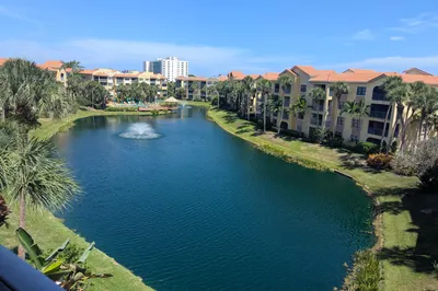 200 UNO LAGO Drive #405 1