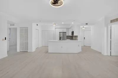 1690 RENAISSANCE COMMONS Boulevard #1201 1