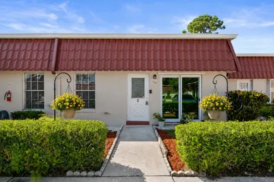742 Nantucket Circle 1