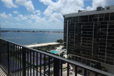 1901 Brickell Ave #B1407 1