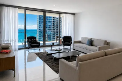 300 Biscayne Blvd Way #4404 1