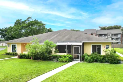 4806 Cherry Road 1