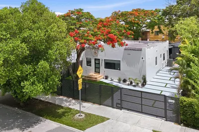 2239 SW 10th Street 1