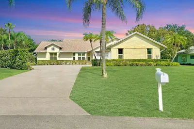 8001 SE Pilots Cove Terrace 1