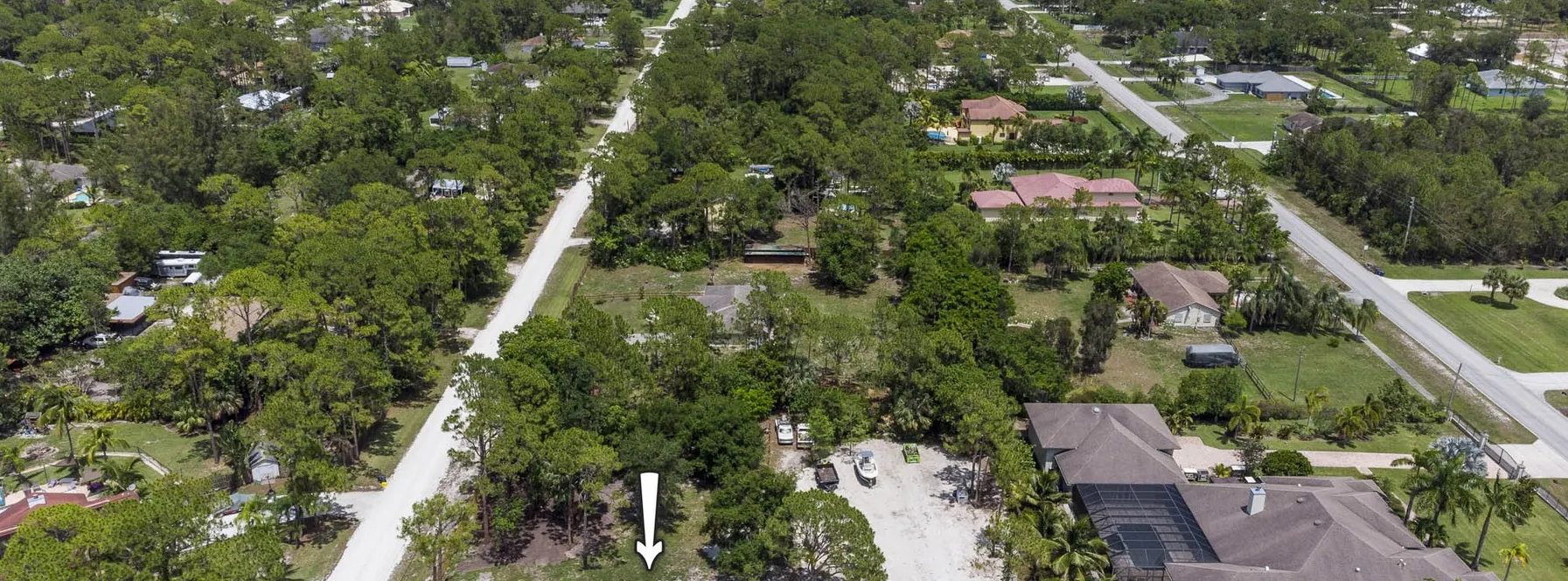 Just Listed | Amazing in The Acreage | 8068 Apache Boulevard