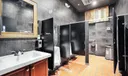 Kendall Dr Photo