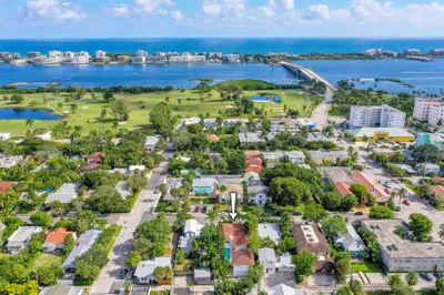 123 N Palmway 1