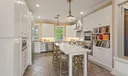685 Harbor Ln Photo
