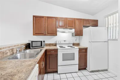 3562 NW 91st Lane #3562 1