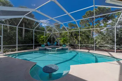 5609 SE Forest Glade Trail 1