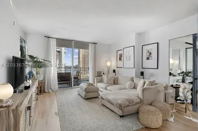 701 Brickell Key Blvd #1106 1