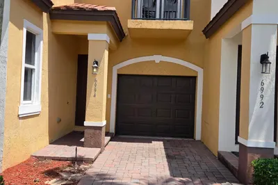 6994 Long Pine Circle 1