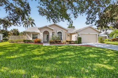 3820 NW 10th Street 1