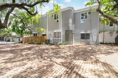 3117 Mary St #1 1