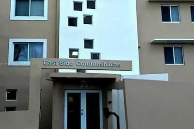 55 E 4th St #306 1