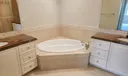 38 Harbour Isle Drive E #204 Photo