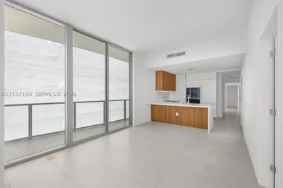 1400 Biscayne Blvd #302 1