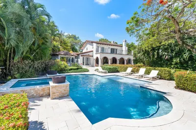 1001 Coconut Drive #1001 1