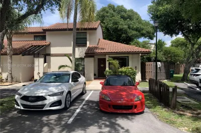 13233 SW 110th Ter #17-1 1