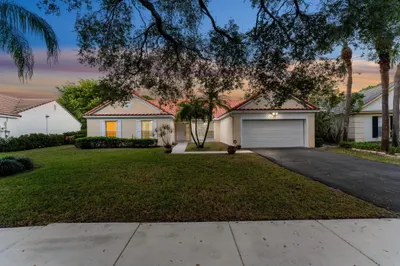 3855 Sabal Lakes Road 1