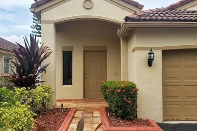 1455 Mira Vista Cir 1