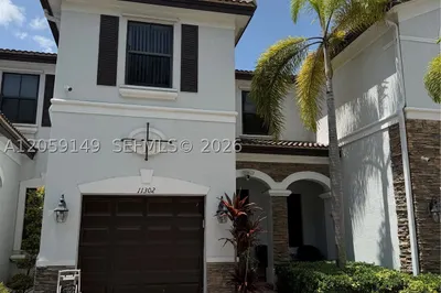 11302 NW 88th Ter #11302 1