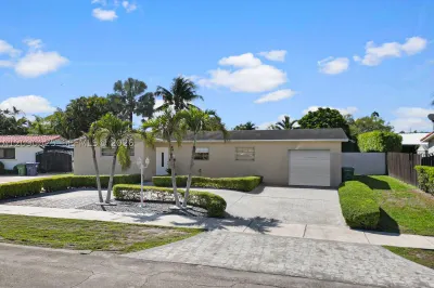 8530 NW 179th St 1