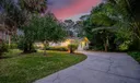 5528 Hibiscus Road Photo