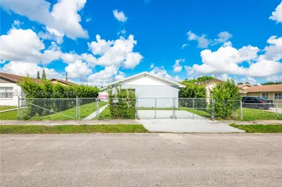 756 NW 5th St 0 1