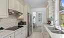 154 E Hampton Way Photo