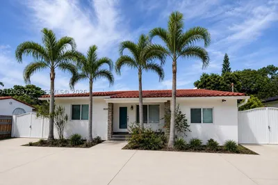 6320 SW 24th St 1