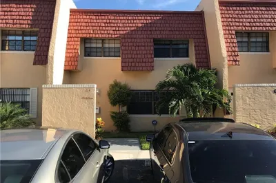 64 Canterbury Lane 1
