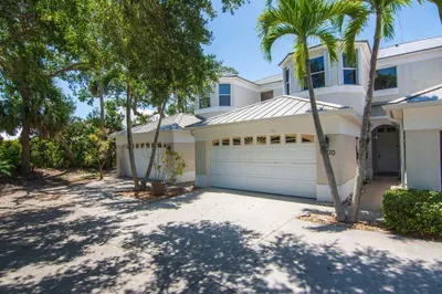 4823 Bethel Creek Drive 1