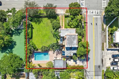 735 Forest Hill Boulevard 1