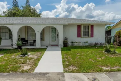 799 Ilene Road E 1
