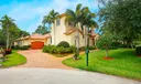 1 Glencairn Court Photo