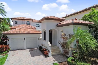 13689 Deering Bay Dr 1