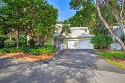 6467 Sunset Dr 1