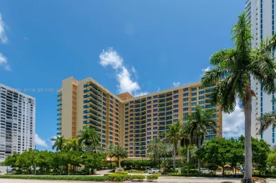 2501 S OCEAN DR #1533 1