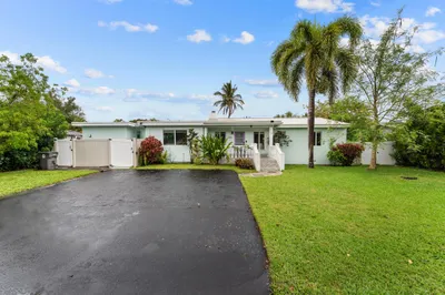 3179 Melaleuca Road 1