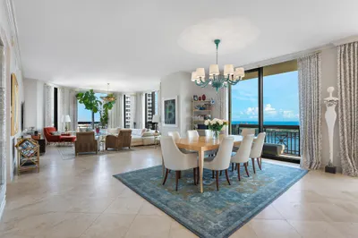 701 S Olive Avenue #2012 1
