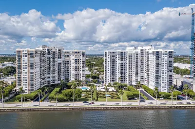 1801 S Flagler Drive #1105 1