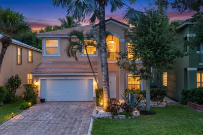 6657 Lurais Drive 1