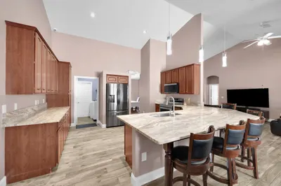 362 SW Paw Court 1