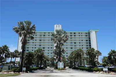 9940 S Ocean Drive #809 1