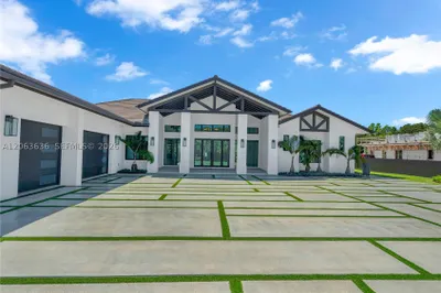 17510 SW 48 St. 1