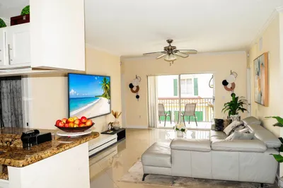 11685 W Atlantic Boulevard #923 1