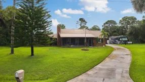 Just Listed | 1302 SW Bartell Avenue